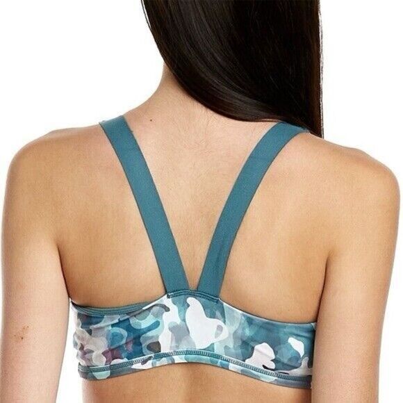 Spanx Low‎ Impact Sports Bra NWT Women's XS Green Camo Printed Removable Pads - Picture 2 of 12